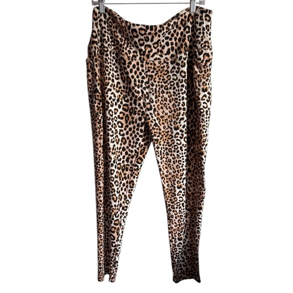 Leopard & Black Leggings Bundle (2 Pairs) - Picture 2 of 6